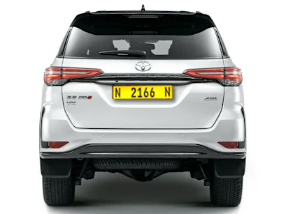 fortuner_rear